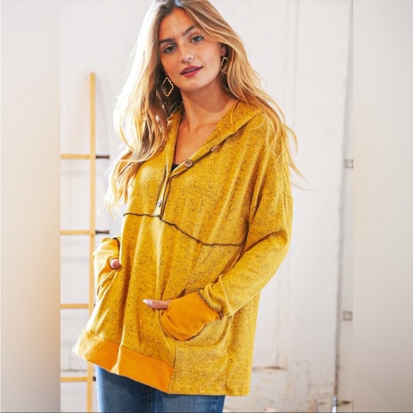 Butterscotch cashmere feel soft hacci thumb hole hoodie - Picture 6 of 7